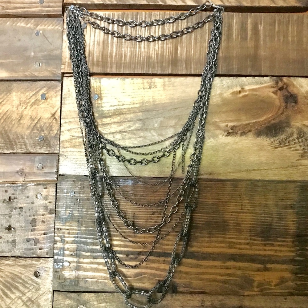 Metal chain necklace